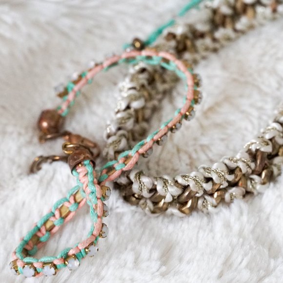 🎉 GOLD + BABY BLUE weaved bracelet set - Picture 2 of 4